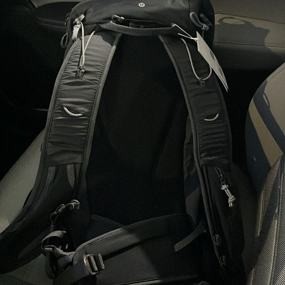 NWT LULULEMON athletica Black Backpack - Picture 7 of 7